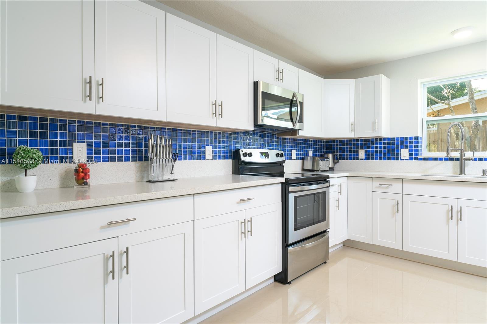 80 40th St, Oakland Park, FL, 33309 United States, 3 Bedrooms Bedrooms, ,2 BathroomsBathrooms,Residential,For Sale,40th St,A11548538