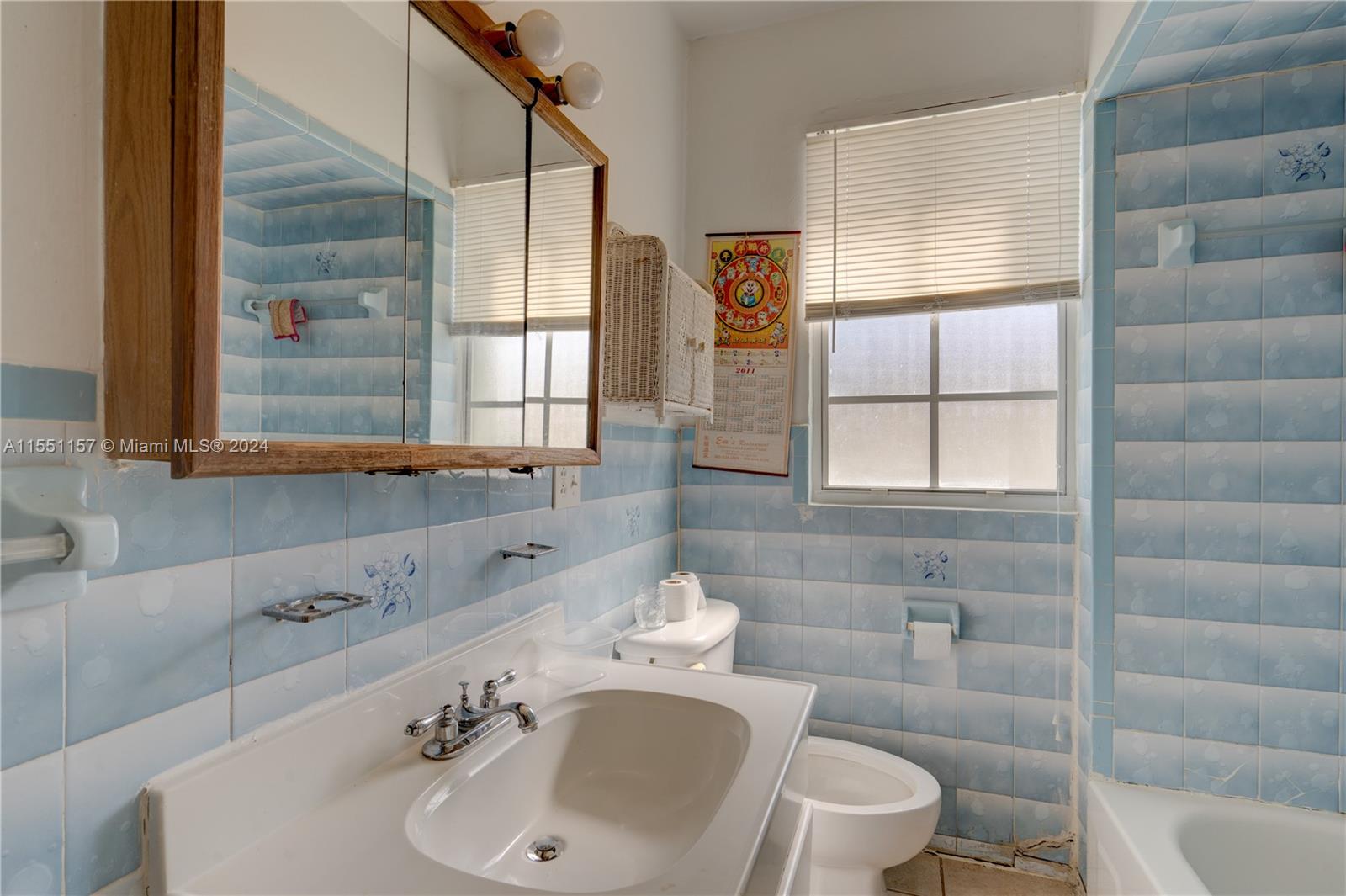 2420 34th St, Miami, FL, 33142 United States, 4 Bedrooms Bedrooms, ,4 BathroomsBathrooms,Residential,For Sale,34th St,A11551157
