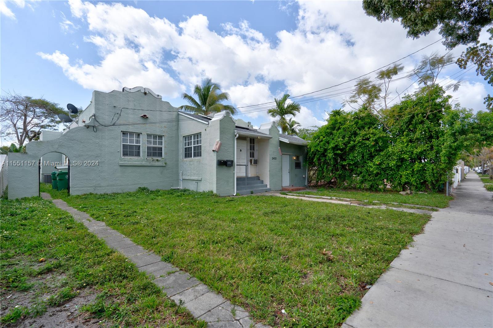 2420 34th St, Miami, FL, 33142 United States, 4 Bedrooms Bedrooms, ,4 BathroomsBathrooms,Residential,For Sale,34th St,A11551157