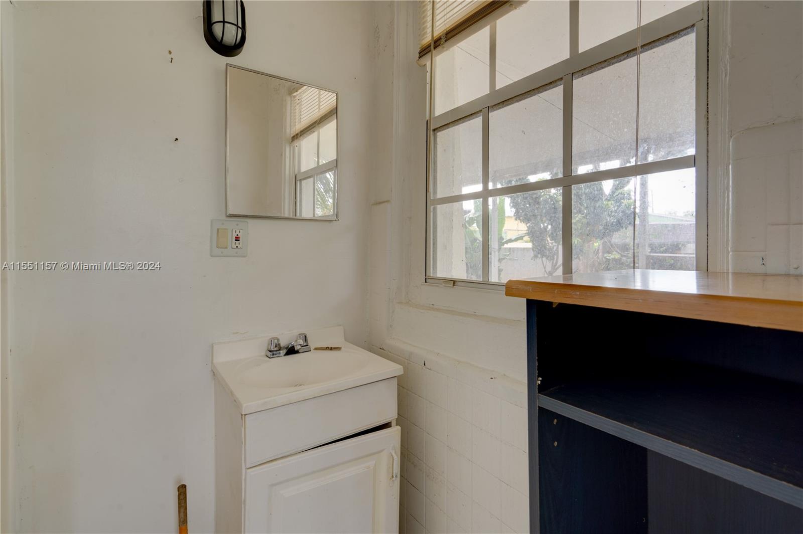 2420 34th St, Miami, FL, 33142 United States, 4 Bedrooms Bedrooms, ,4 BathroomsBathrooms,Residential,For Sale,34th St,A11551157
