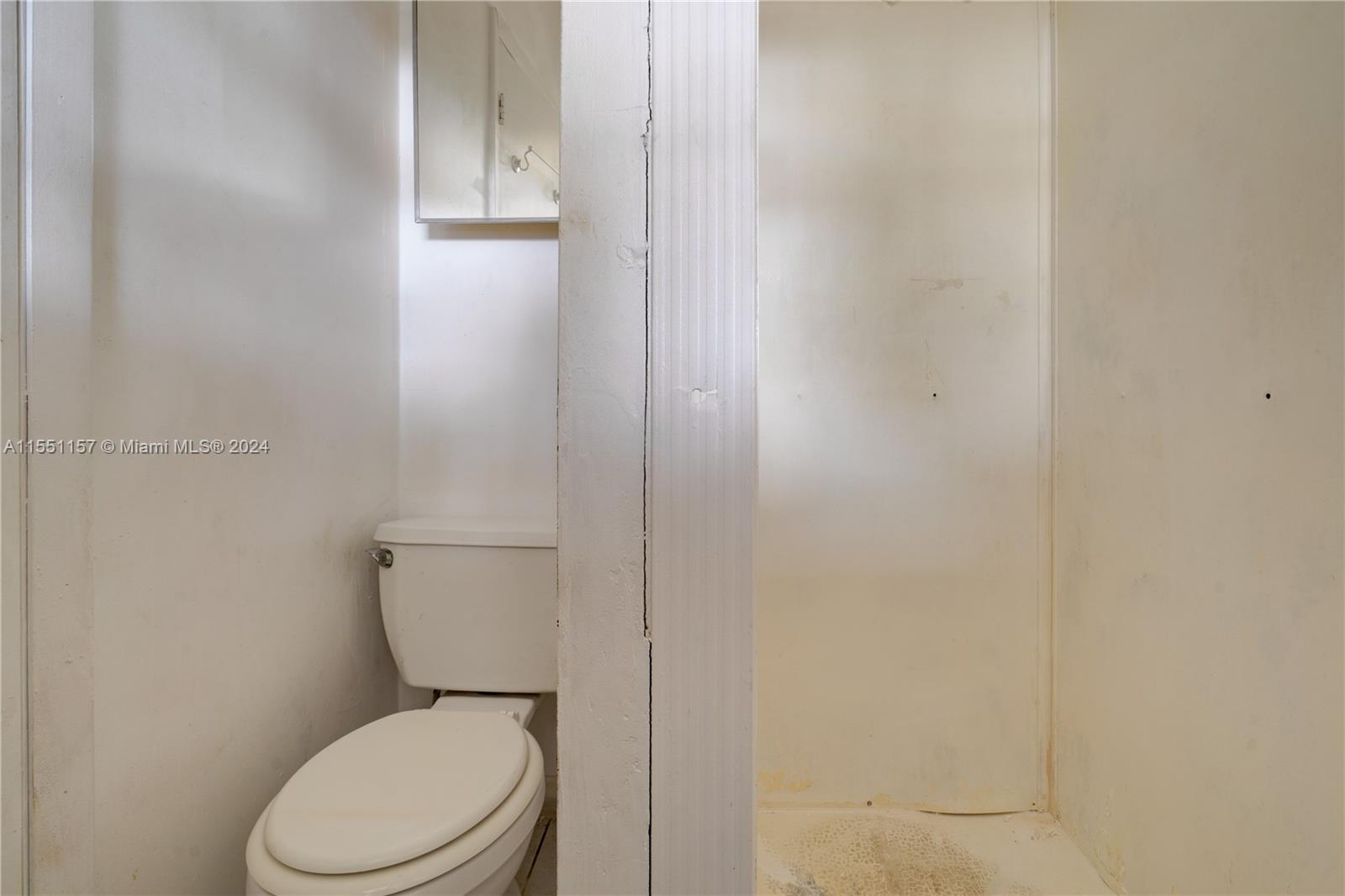 2420 34th St, Miami, FL, 33142 United States, 4 Bedrooms Bedrooms, ,4 BathroomsBathrooms,Residential,For Sale,34th St,A11551157
