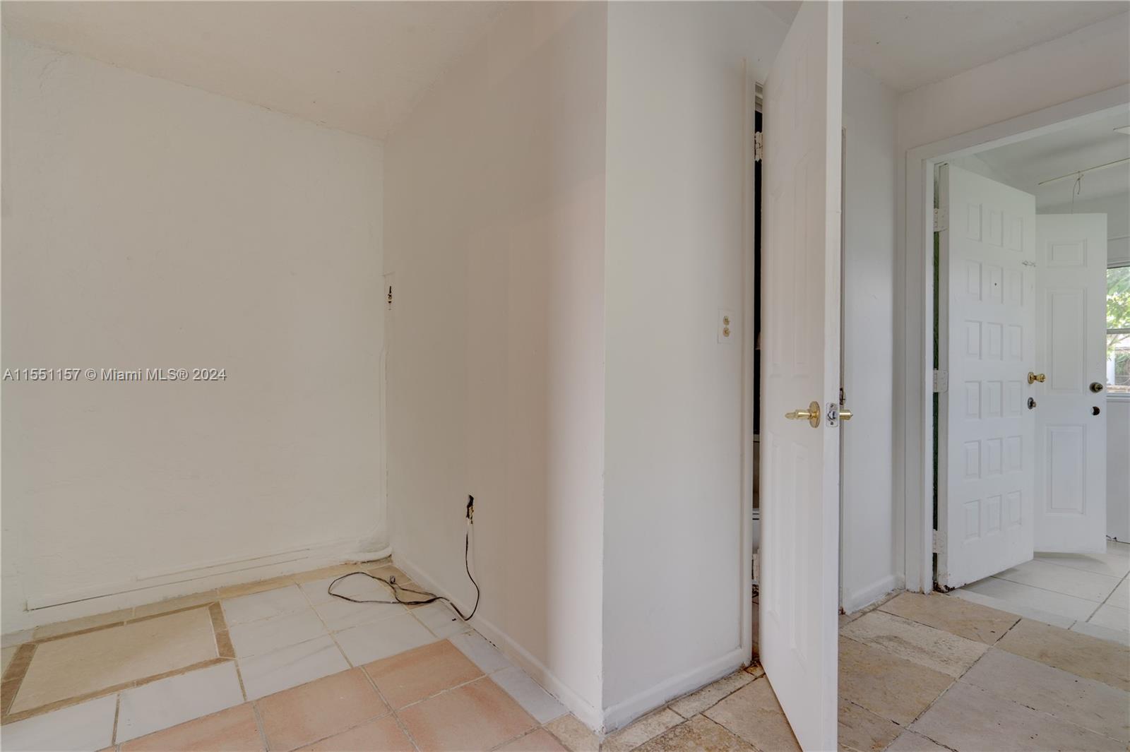 2420 34th St, Miami, FL, 33142 United States, 4 Bedrooms Bedrooms, ,4 BathroomsBathrooms,Residential,For Sale,34th St,A11551157
