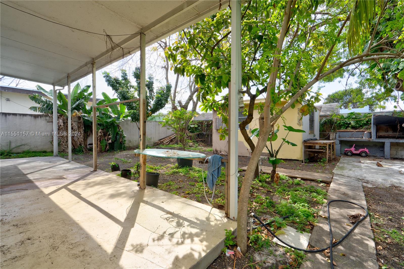 2420 34th St, Miami, FL, 33142 United States, 4 Bedrooms Bedrooms, ,4 BathroomsBathrooms,Residential,For Sale,34th St,A11551157