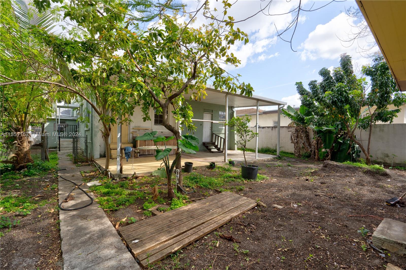 2420 34th St, Miami, FL, 33142 United States, 4 Bedrooms Bedrooms, ,4 BathroomsBathrooms,Residential,For Sale,34th St,A11551157