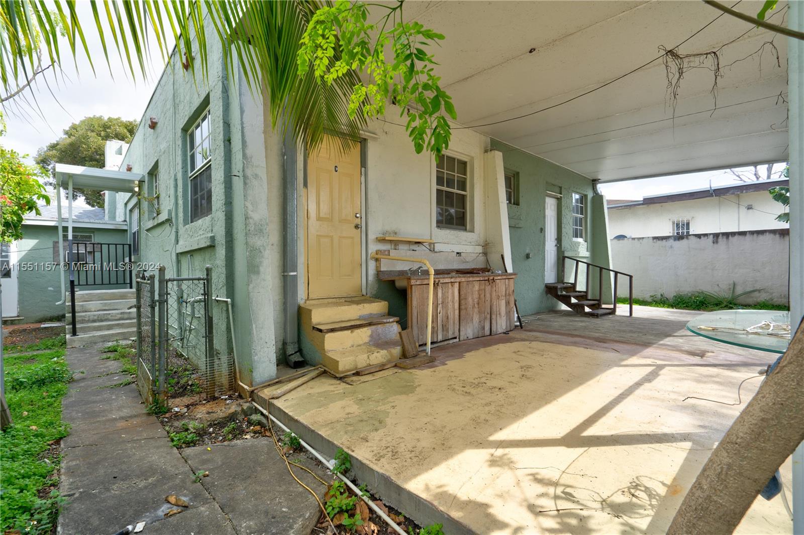 2420 34th St, Miami, FL, 33142 United States, 4 Bedrooms Bedrooms, ,4 BathroomsBathrooms,Residential,For Sale,34th St,A11551157