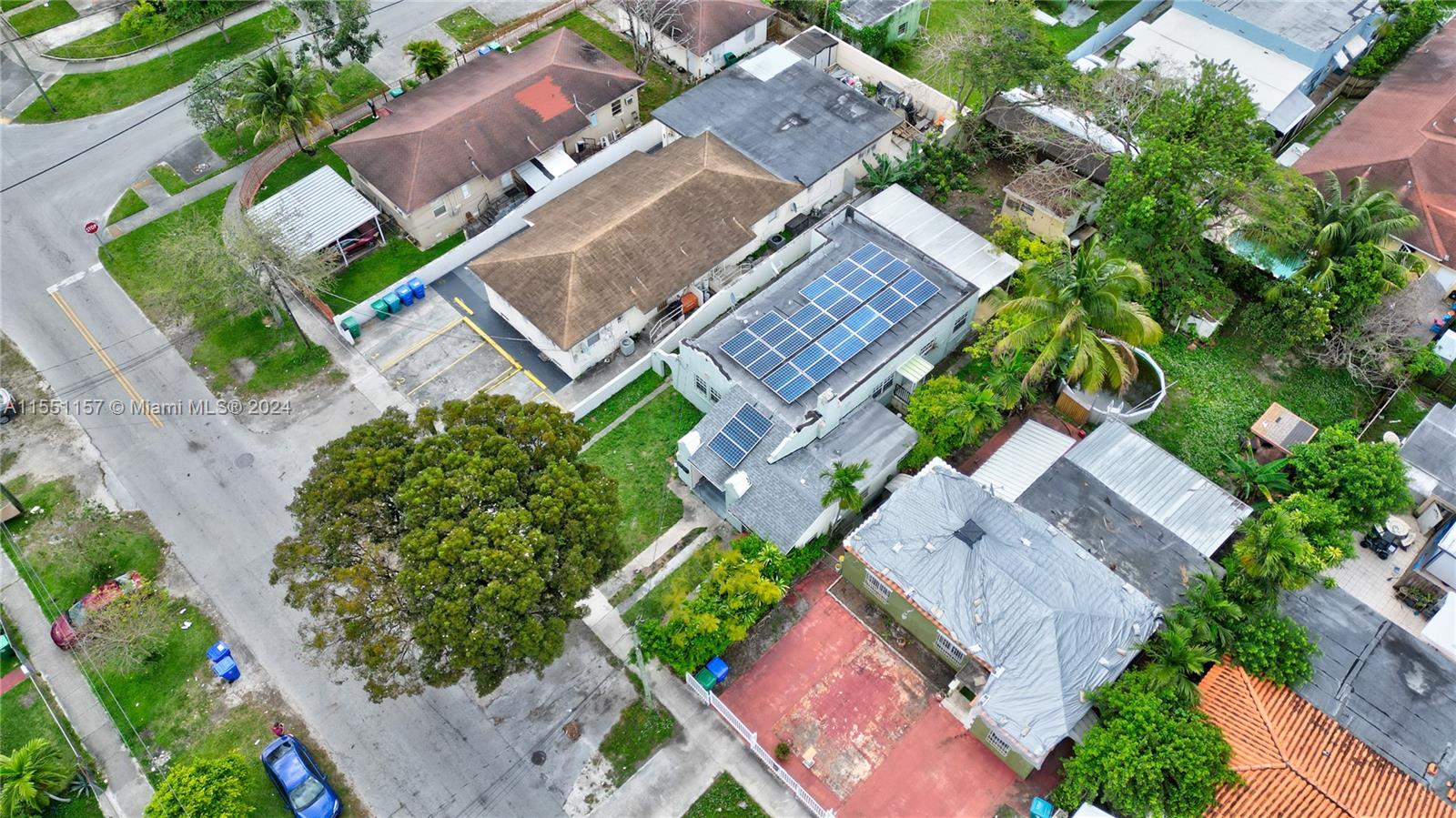 2420 34th St, Miami, FL, 33142 United States, 4 Bedrooms Bedrooms, ,4 BathroomsBathrooms,Residential,For Sale,34th St,A11551157