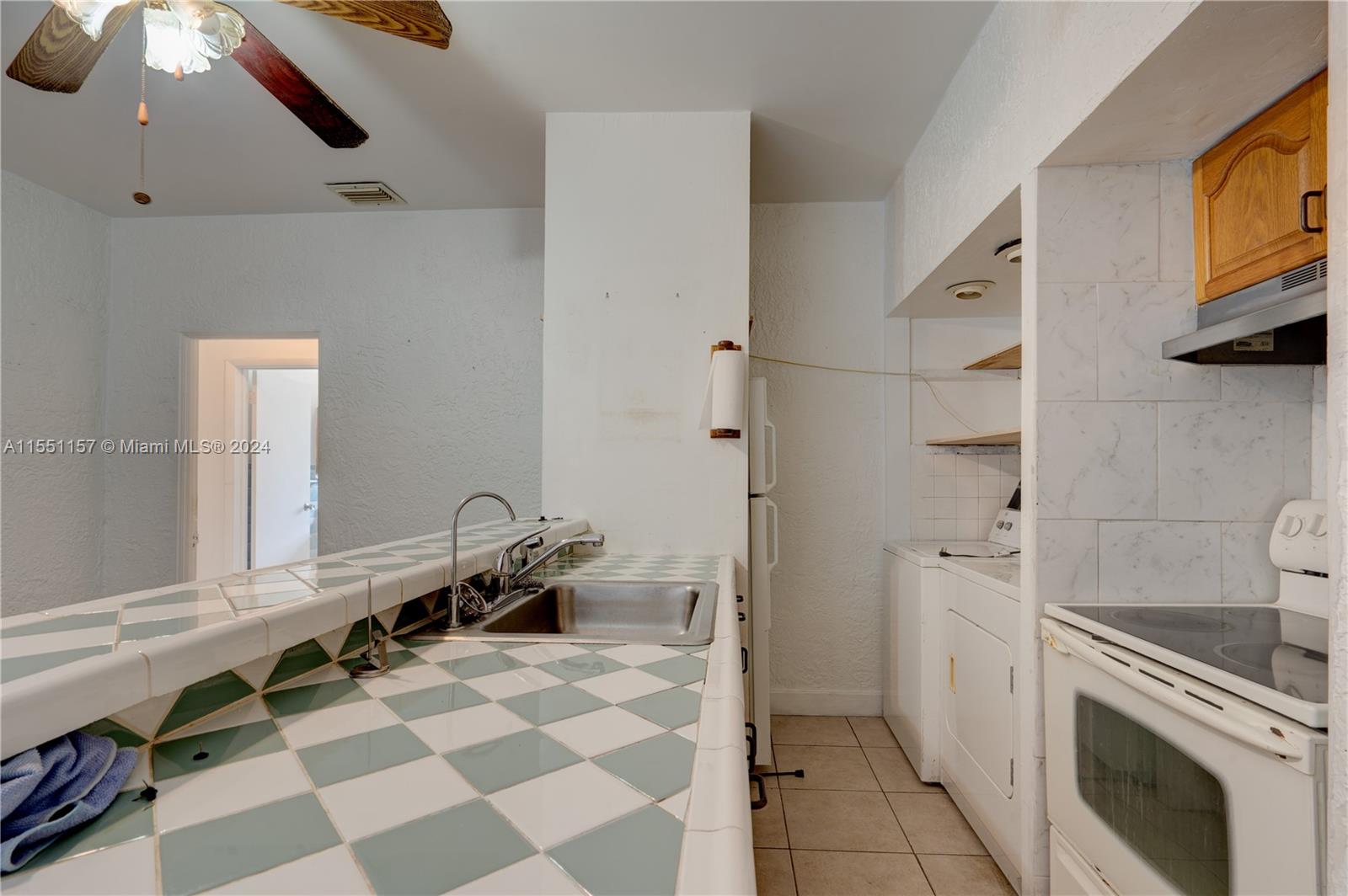 2420 34th St, Miami, FL, 33142 United States, 4 Bedrooms Bedrooms, ,4 BathroomsBathrooms,Residential,For Sale,34th St,A11551157