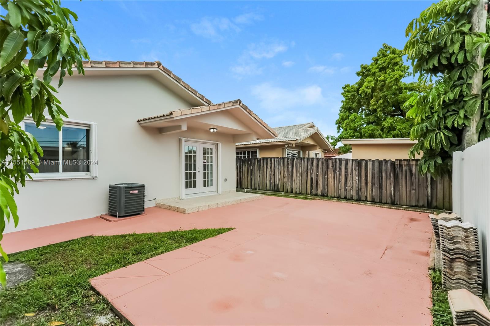 6746 15th St, Miami, FL, 33144 United States, 3 Bedrooms Bedrooms, ,2 BathroomsBathrooms,Residential,For Sale,15th St,A11551589