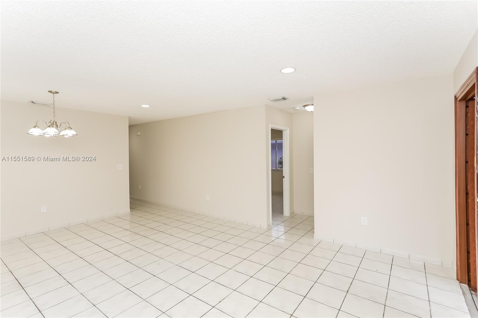 6746 15th St, Miami, FL, 33144 United States, 3 Bedrooms Bedrooms, ,2 BathroomsBathrooms,Residential,For Sale,15th St,A11551589