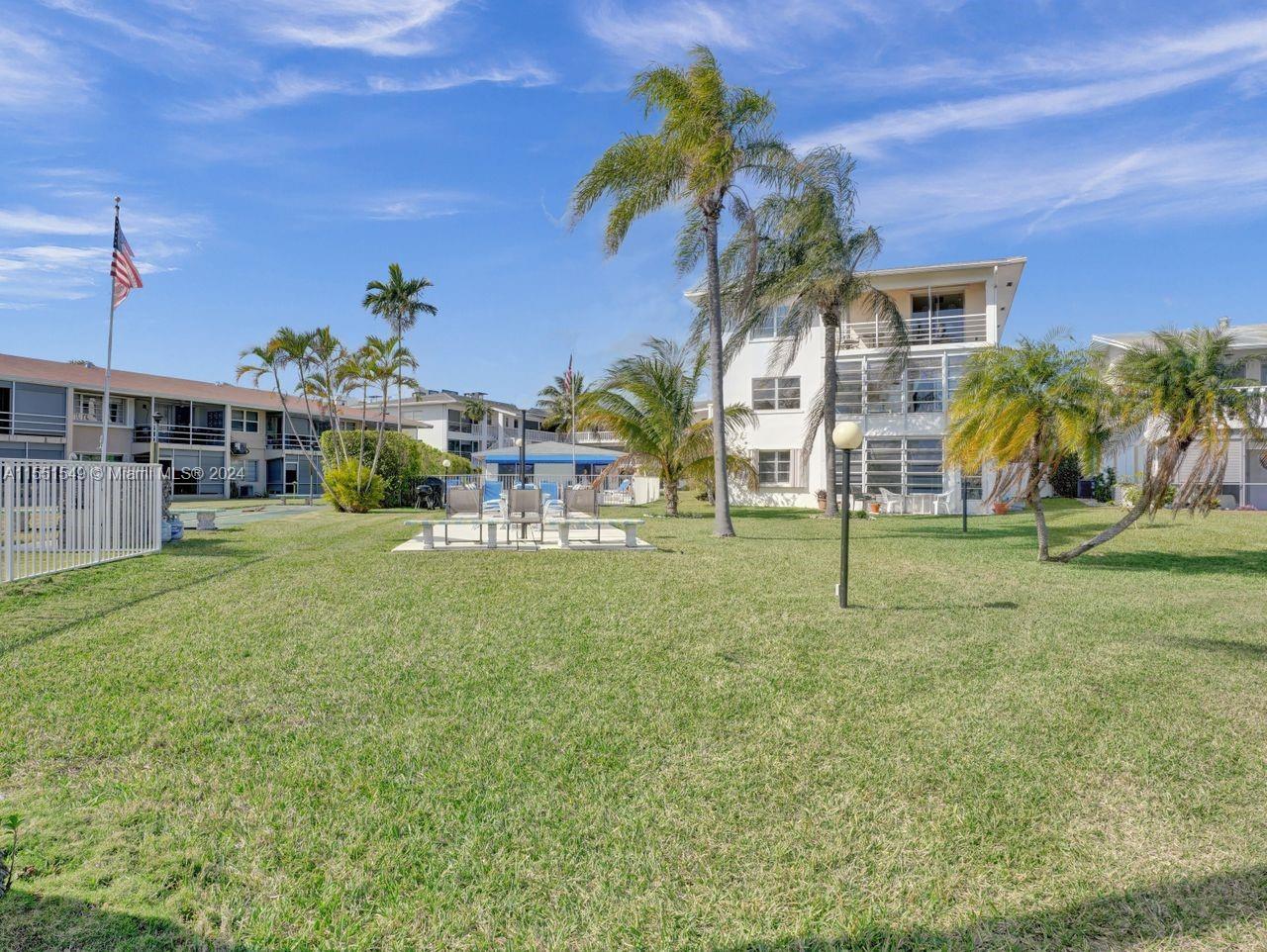 600 Pine Dr, Pompano Beach, FL, 33060 United States, 2 Bedrooms Bedrooms, ,2 BathroomsBathrooms,Residential,For Sale,Pine Dr,A11551549