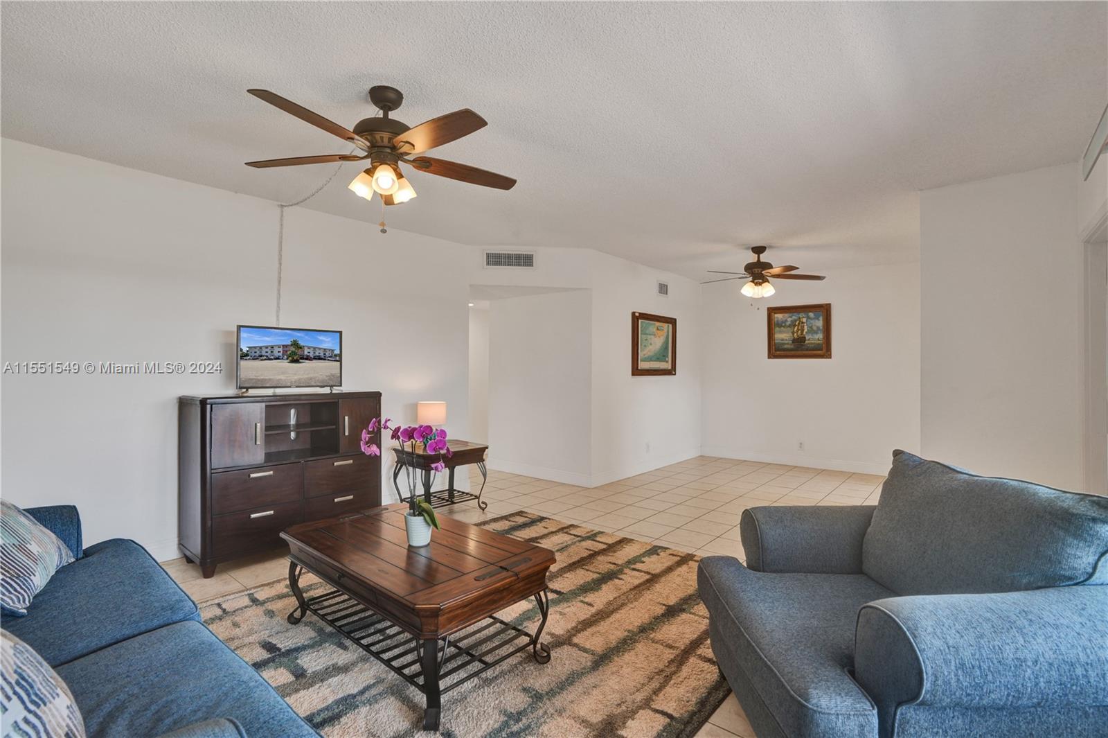 600 Pine Dr, Pompano Beach, FL, 33060 United States, 2 Bedrooms Bedrooms, ,2 BathroomsBathrooms,Residential,For Sale,Pine Dr,A11551549