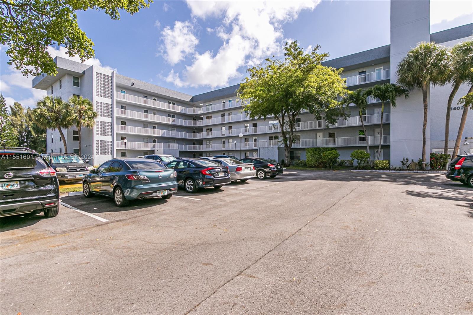 1402 80th Ave, Margate, FL, 33063 United States, 1 Bedroom Bedrooms, ,1 BathroomBathrooms,Residential,For Sale,80th Ave,A11551601