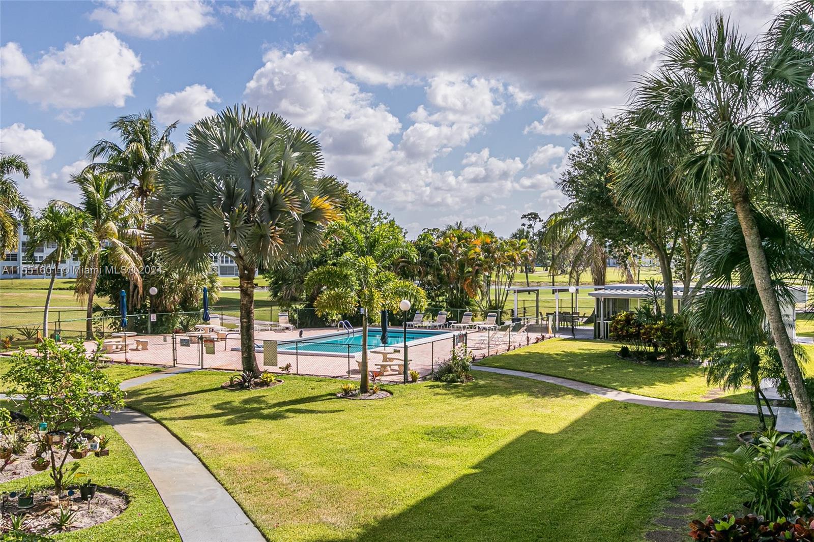 1402 80th Ave, Margate, FL, 33063 United States, 1 Bedroom Bedrooms, ,1 BathroomBathrooms,Residential,For Sale,80th Ave,A11551601