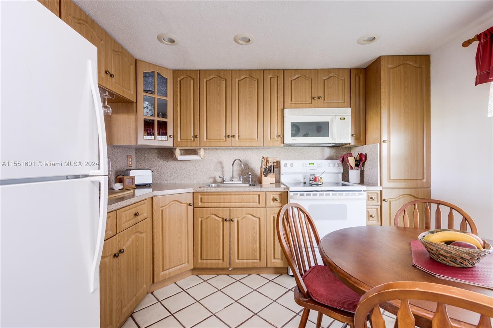 1402 80th Ave, Margate, FL, 33063 United States, 1 Bedroom Bedrooms, ,1 BathroomBathrooms,Residential,For Sale,80th Ave,A11551601