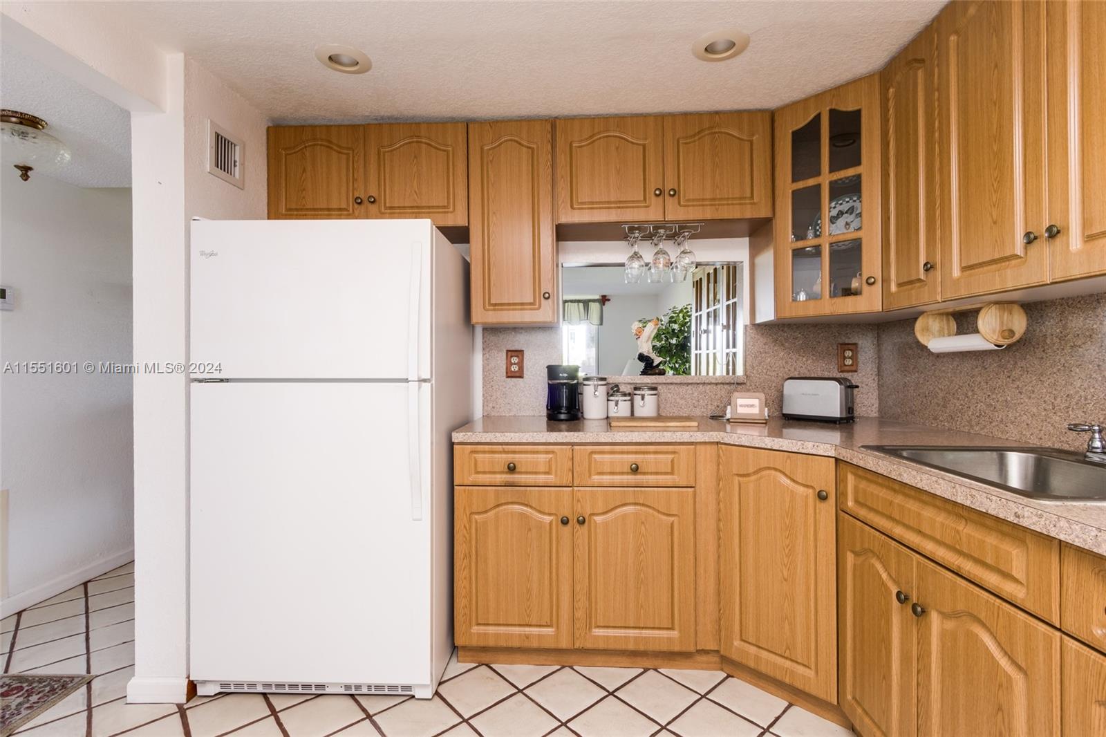 1402 80th Ave, Margate, FL, 33063 United States, 1 Bedroom Bedrooms, ,1 BathroomBathrooms,Residential,For Sale,80th Ave,A11551601