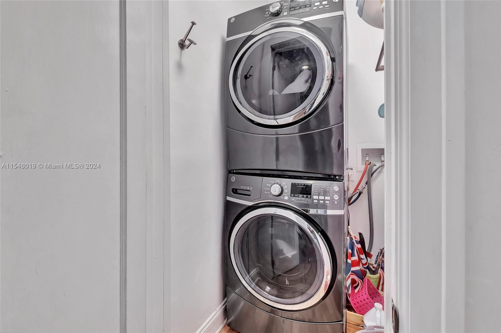 1069 NE 91st Ter, Miami Shores, Florida 33138, 4 Bedrooms Bedrooms, ,3 BathroomsBathrooms,Residential,For Sale,1069 NE 91st Ter,A11548019