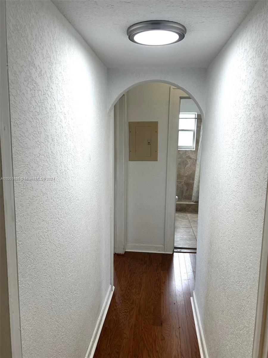 421 Grand Concourse 7, Miami Shores, Florida 33138, 2 Bedrooms Bedrooms, ,1 BathroomBathrooms,Residential,For Sale,421 Grand Concourse 7,A11551626