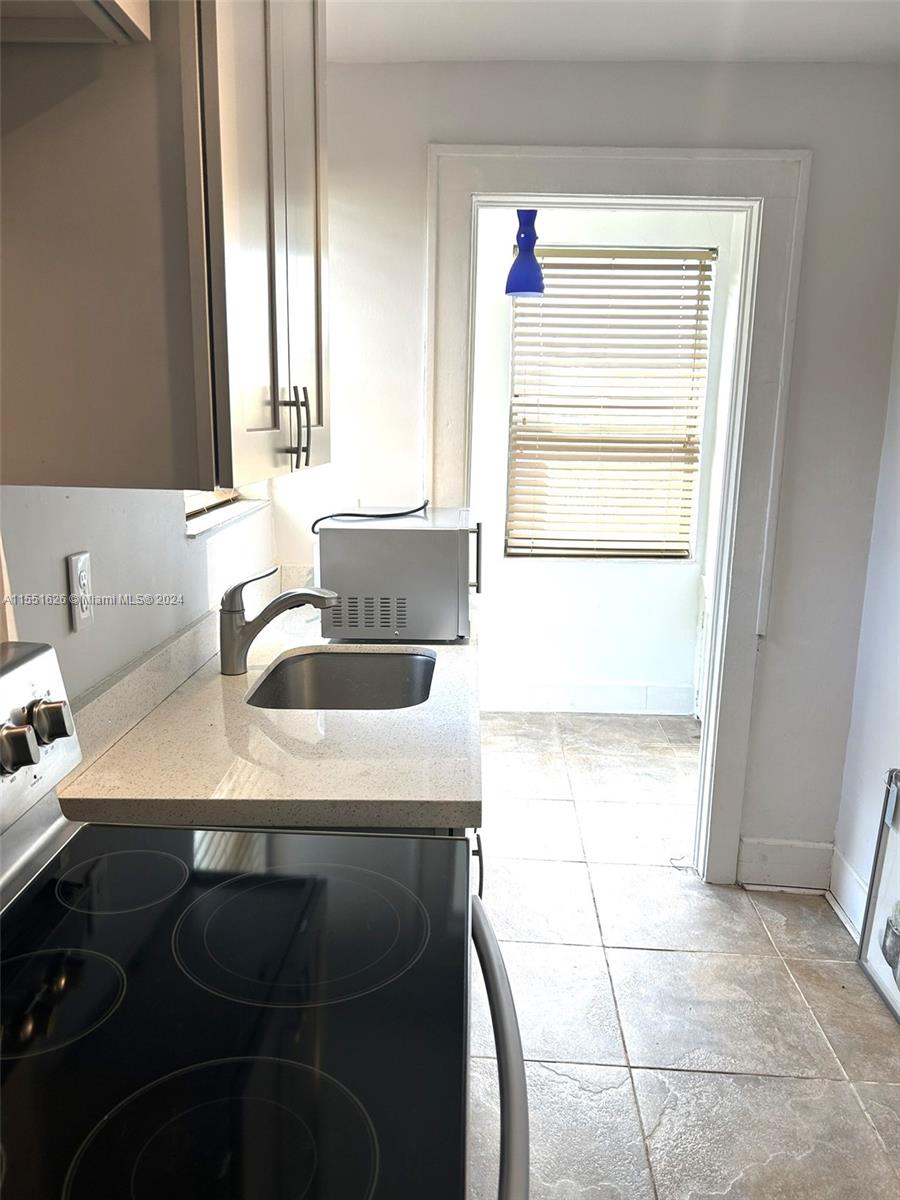 421 Grand Concourse 7, Miami Shores, Florida 33138, 2 Bedrooms Bedrooms, ,1 BathroomBathrooms,Residential,For Sale,421 Grand Concourse 7,A11551626