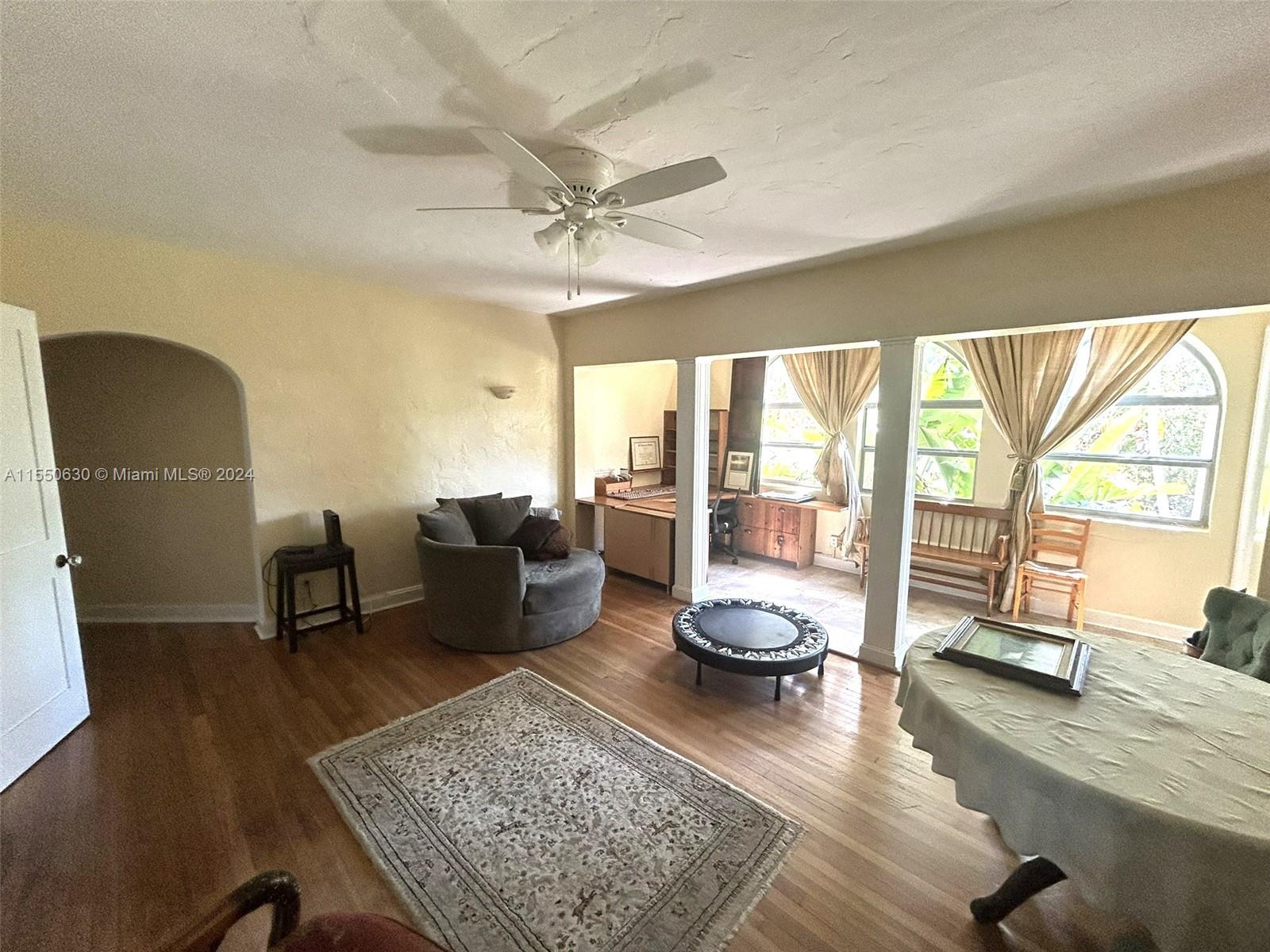 421 Grand Concourse 1, Miami Shores, Florida 33138, 1 Bedroom Bedrooms, ,1 BathroomBathrooms,Residential,For Sale,421 Grand Concourse 1,A11550630