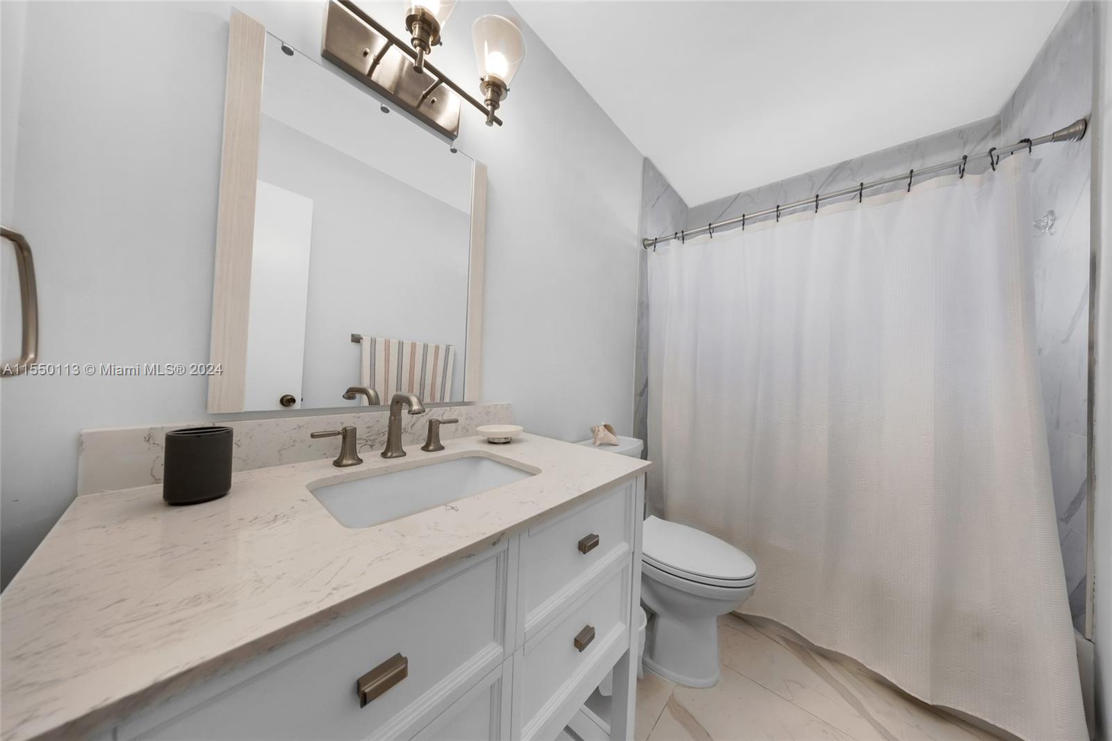 6001 40th St, Virginia Gardens, FL, 33166 United States, 3 Bedrooms Bedrooms, ,2 BathroomsBathrooms,Residential,For Sale,40th St,A11550113
