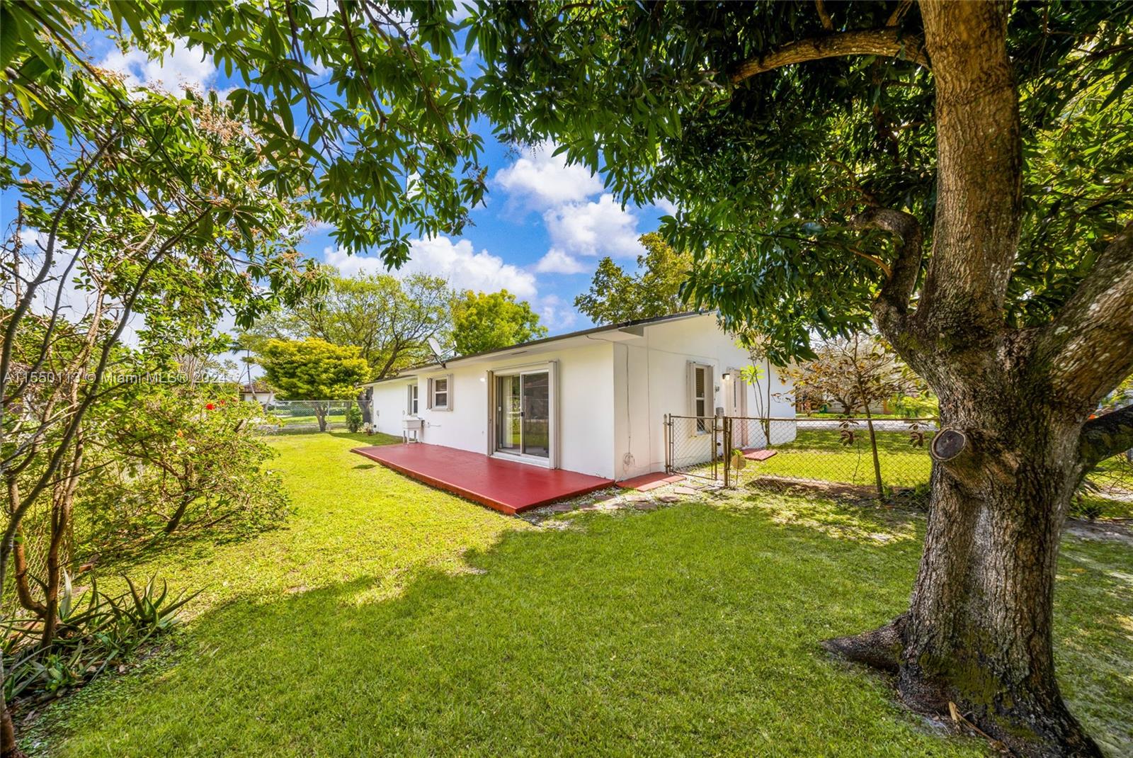 6001 40th St, Virginia Gardens, FL, 33166 United States, 3 Bedrooms Bedrooms, ,2 BathroomsBathrooms,Residential,For Sale,40th St,A11550113