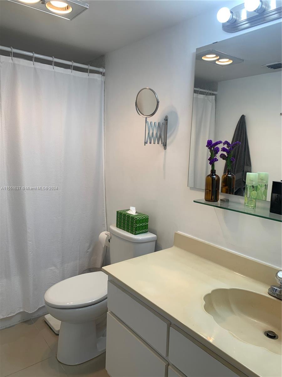9500 Bay Harbor Dr, Bay Harbor Islands, FL, 33154 United States, 1 Bedroom Bedrooms, ,1 BathroomBathrooms,Residential,For Sale,Bay Harbor Dr,A11551637