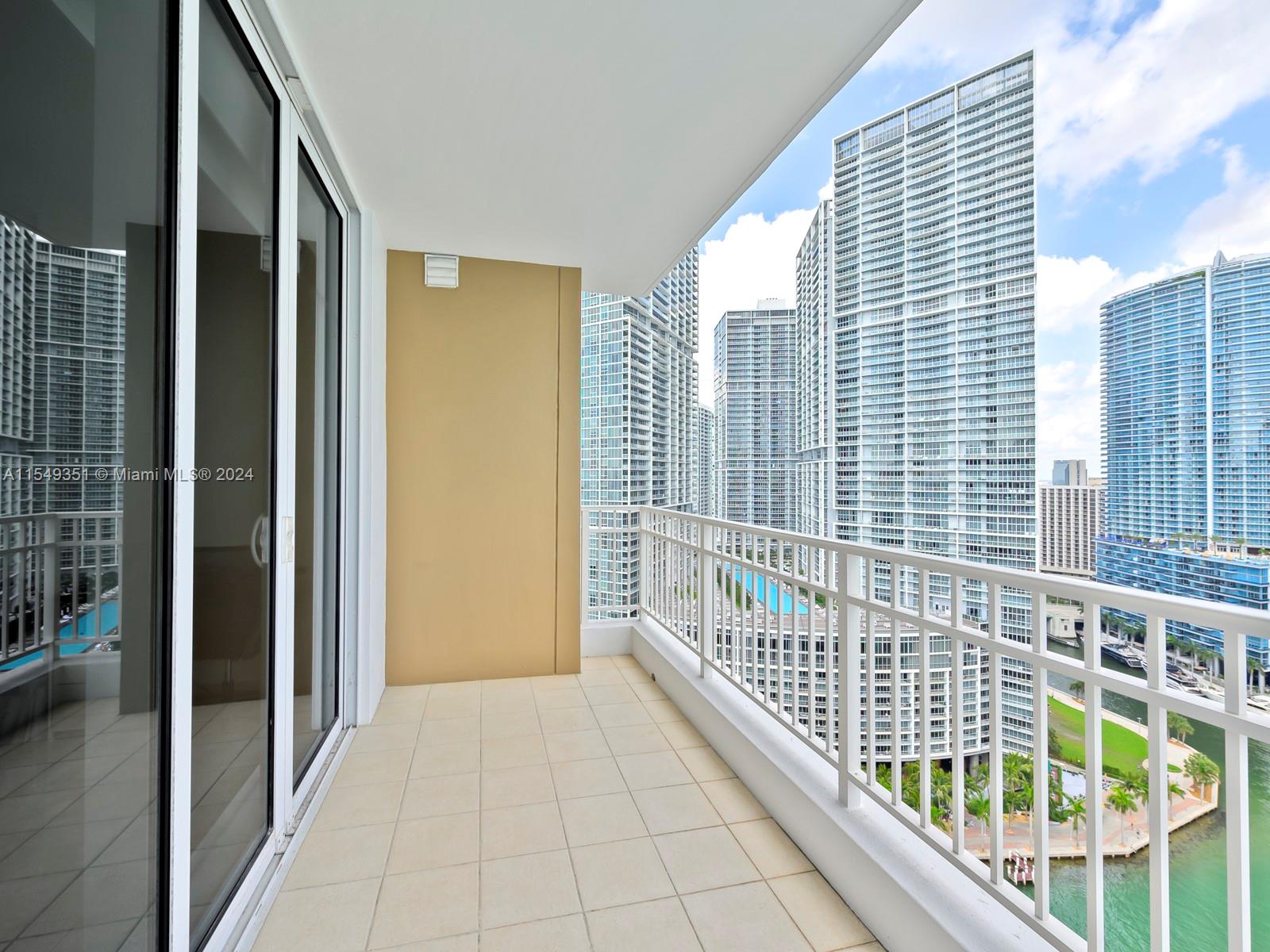 801 Brickell Key Blvd, Miami, FL, 33131 United States, 2 Bedrooms Bedrooms, ,2 BathroomsBathrooms,Residential,For Sale,Brickell Key Blvd,A11549351