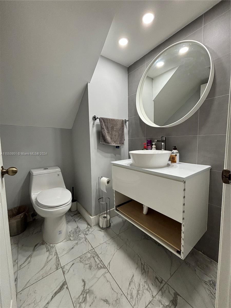 Miami, FL, 33196 United States, 3 Bedrooms Bedrooms, ,2 BathroomsBathrooms,Residential,For Sale,A11550951