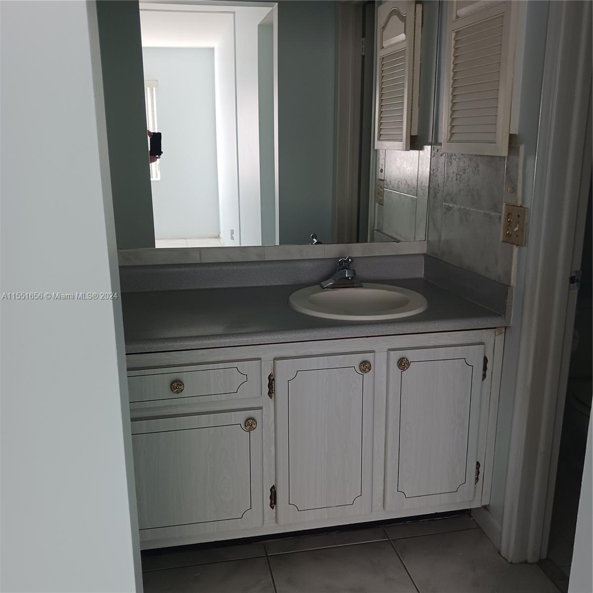 215 Main Blvd, Boynton Beach, FL, 33435 United States, 2 Bedrooms Bedrooms, ,2 BathroomsBathrooms,Residential,For Sale,Main Blvd,A11551656