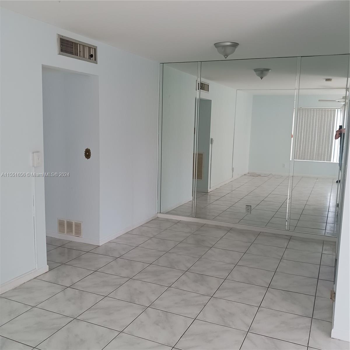 215 Main Blvd, Boynton Beach, FL, 33435 United States, 2 Bedrooms Bedrooms, ,2 BathroomsBathrooms,Residential,For Sale,Main Blvd,A11551656