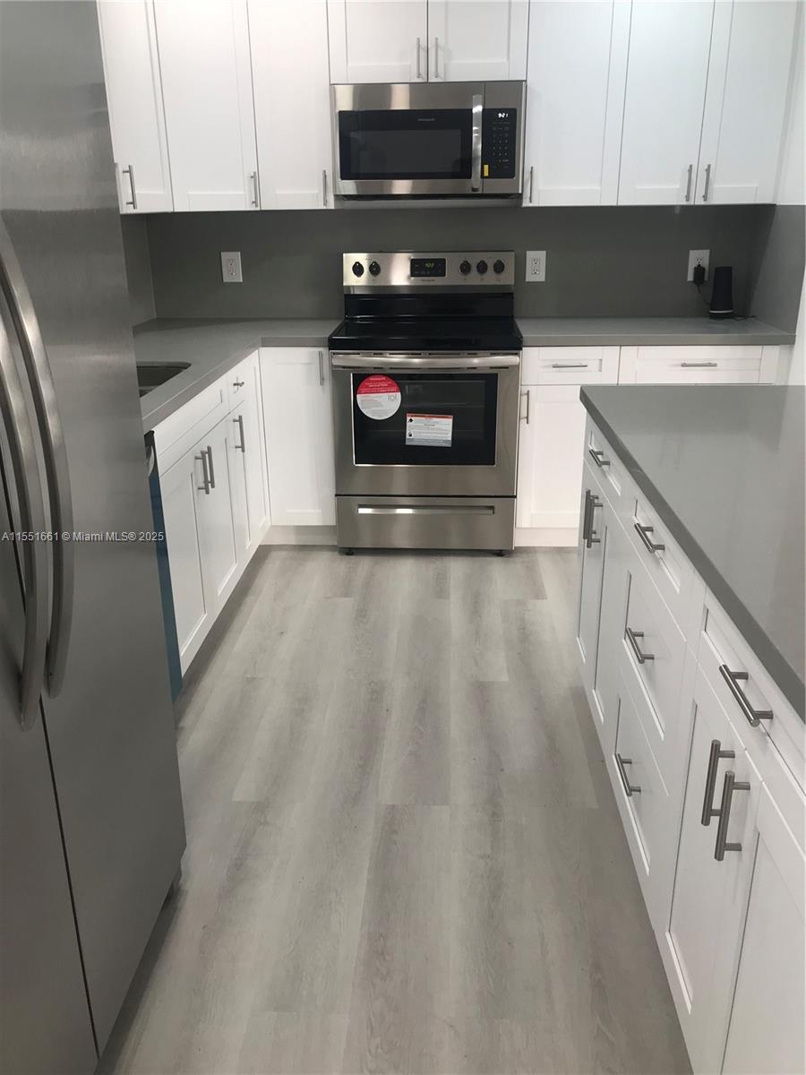 1806 15 PL, Cape Coral, FL, 33990 United States, 3 Bedrooms Bedrooms, ,2 BathroomsBathrooms,Residential,For Sale,15 PL,A11551661