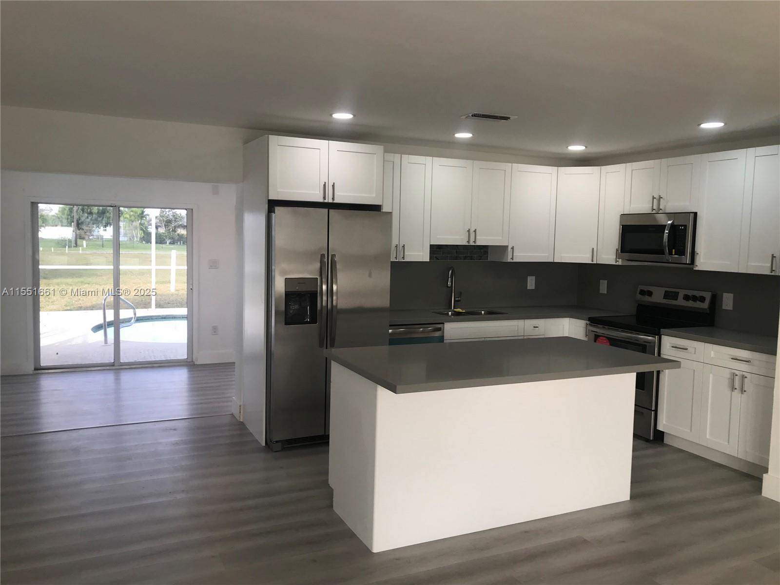 1806 15 PL, Cape Coral, FL, 33990 United States, 3 Bedrooms Bedrooms, ,2 BathroomsBathrooms,Residential,For Sale,15 PL,A11551661