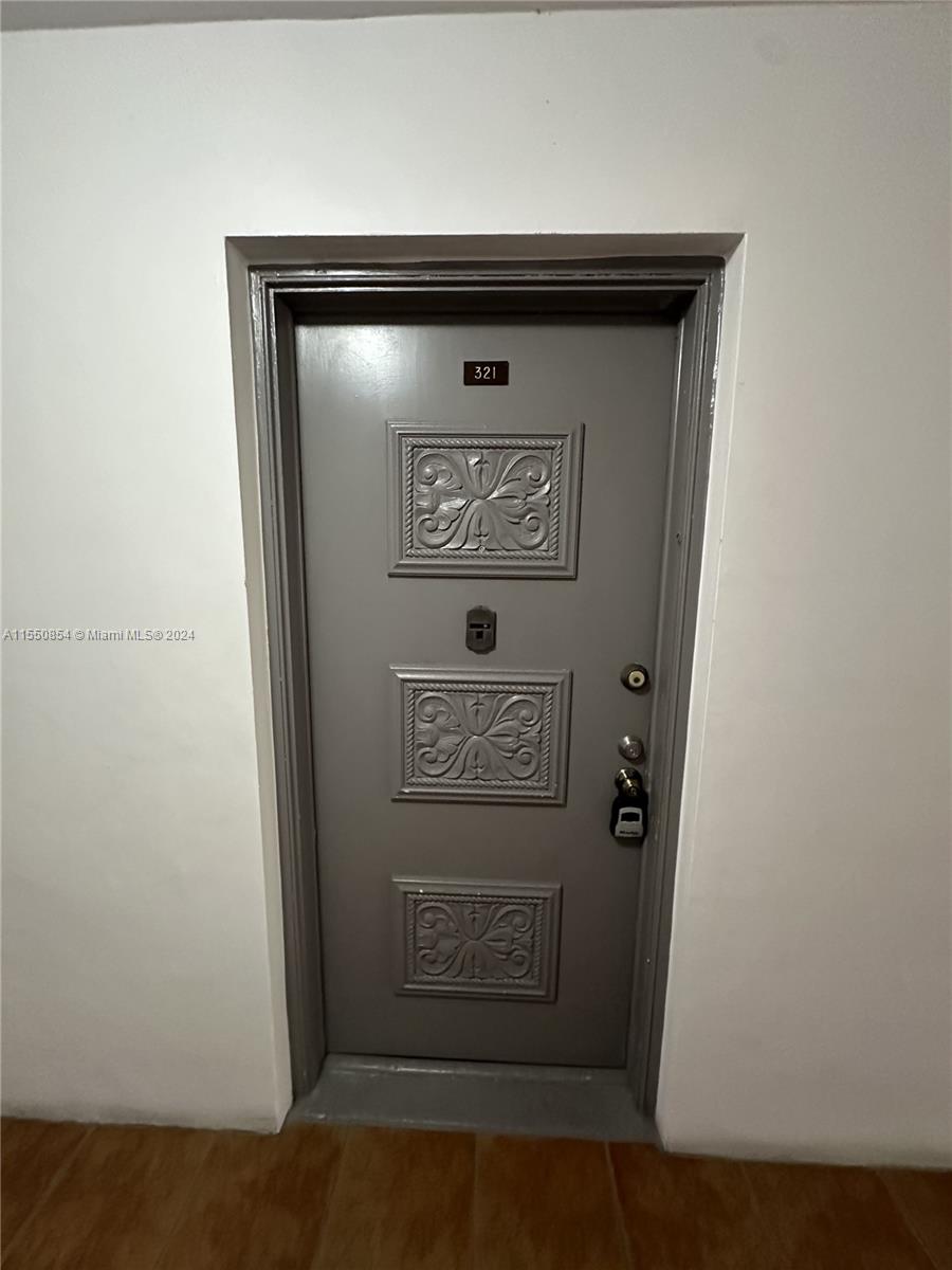 8107 72nd Ave, Miami, FL, 33143 United States, 1 Bedroom Bedrooms, ,1 BathroomBathrooms,Residential,For Sale,72nd Ave,A11550854