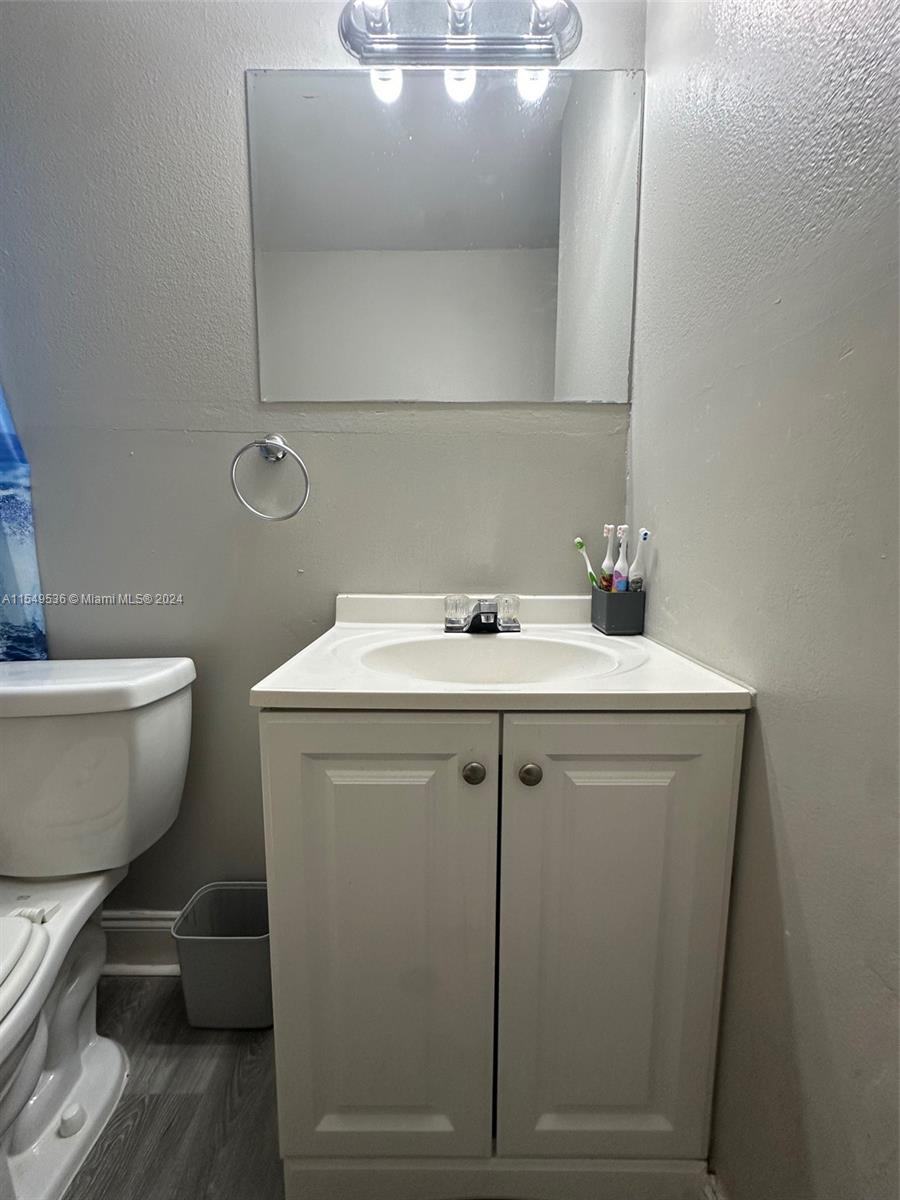 4960 16th Ct, Lauderhill, FL, 33313 United States, 4 Bedrooms Bedrooms, ,2 BathroomsBathrooms,Residential,For Sale,16th Ct,A11549536