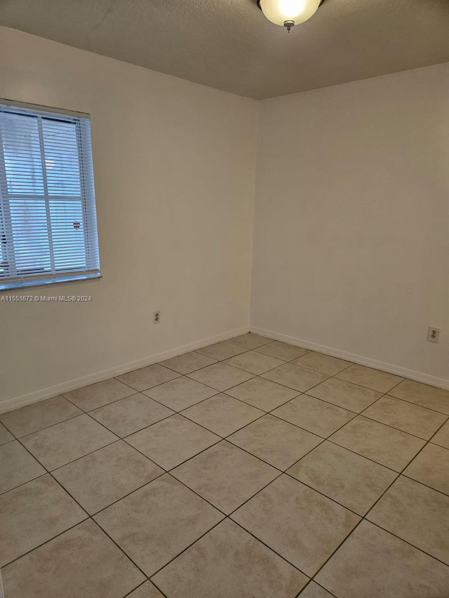 1270 31st Ct, Homestead, FL, 33035 United States, 2 Bedrooms Bedrooms, ,2 BathroomsBathrooms,Residential,For Sale,31st Ct,A11551672