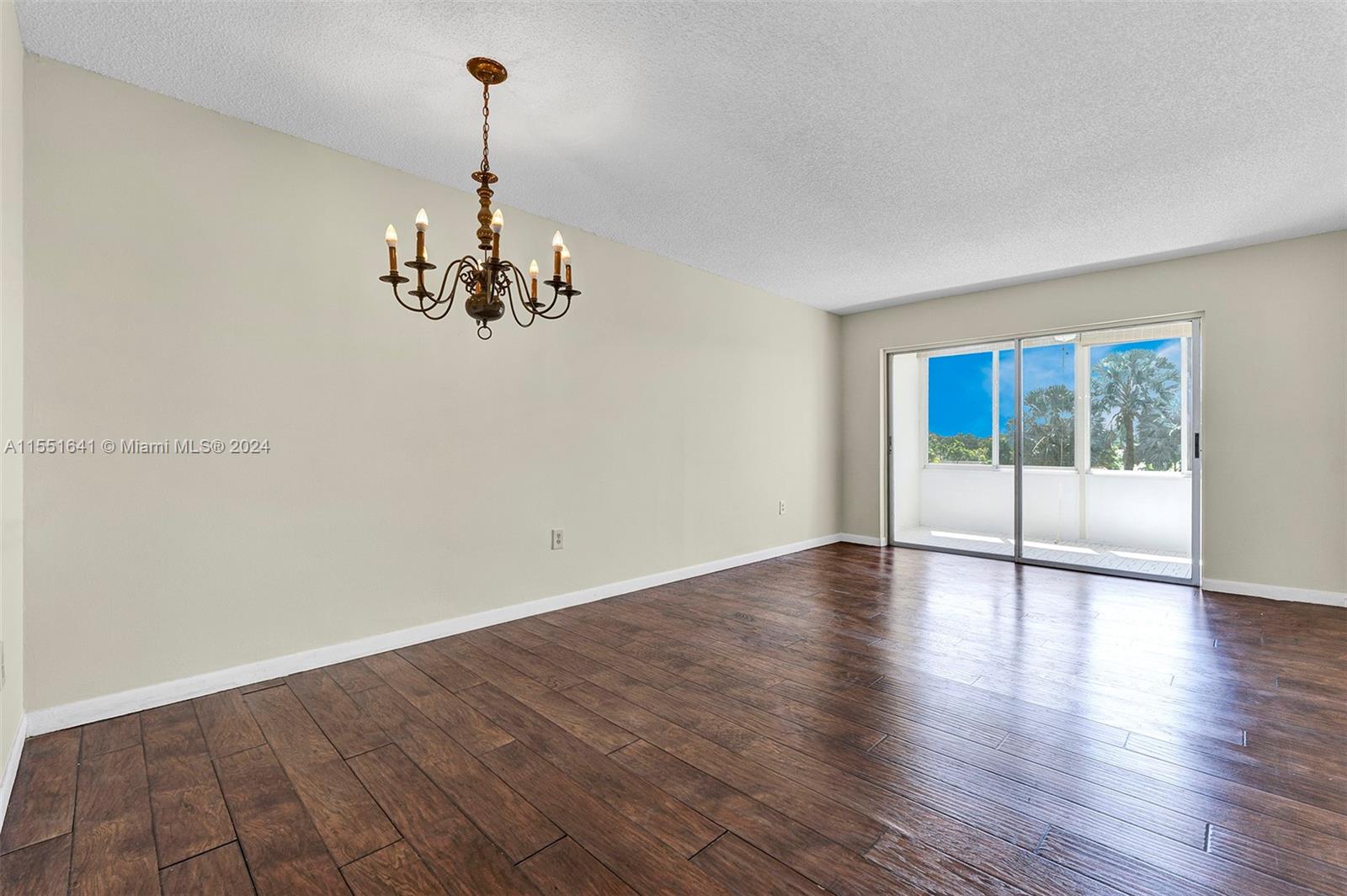 8515 Sunrise Lakes Blvd, Sunrise, FL, 33322 United States, 1 Bedroom Bedrooms, ,1 BathroomBathrooms,Residential,For Sale,Sunrise Lakes Blvd,A11551641