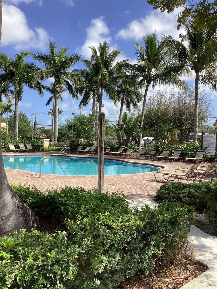 3569 Forest Hill Blvd, Palm Springs, FL, 33406 United States, 2 Bedrooms Bedrooms, ,2 BathroomsBathrooms,Residential,For Sale,Forest Hill Blvd,A11541966