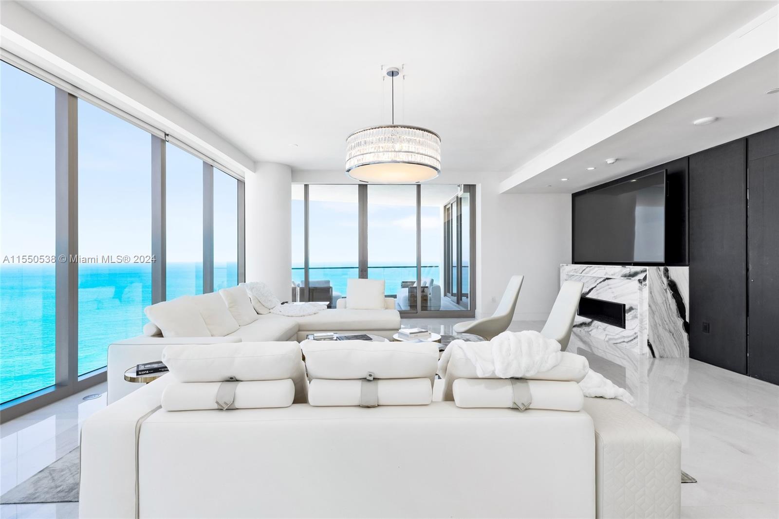 17975 Collins Avenue 4402, Sunny Isles Beach, FL 33160, 4 Bedrooms Bedrooms, ,5 BathroomsBathrooms,Residential,For Sale,Collins Avenue,A11550538