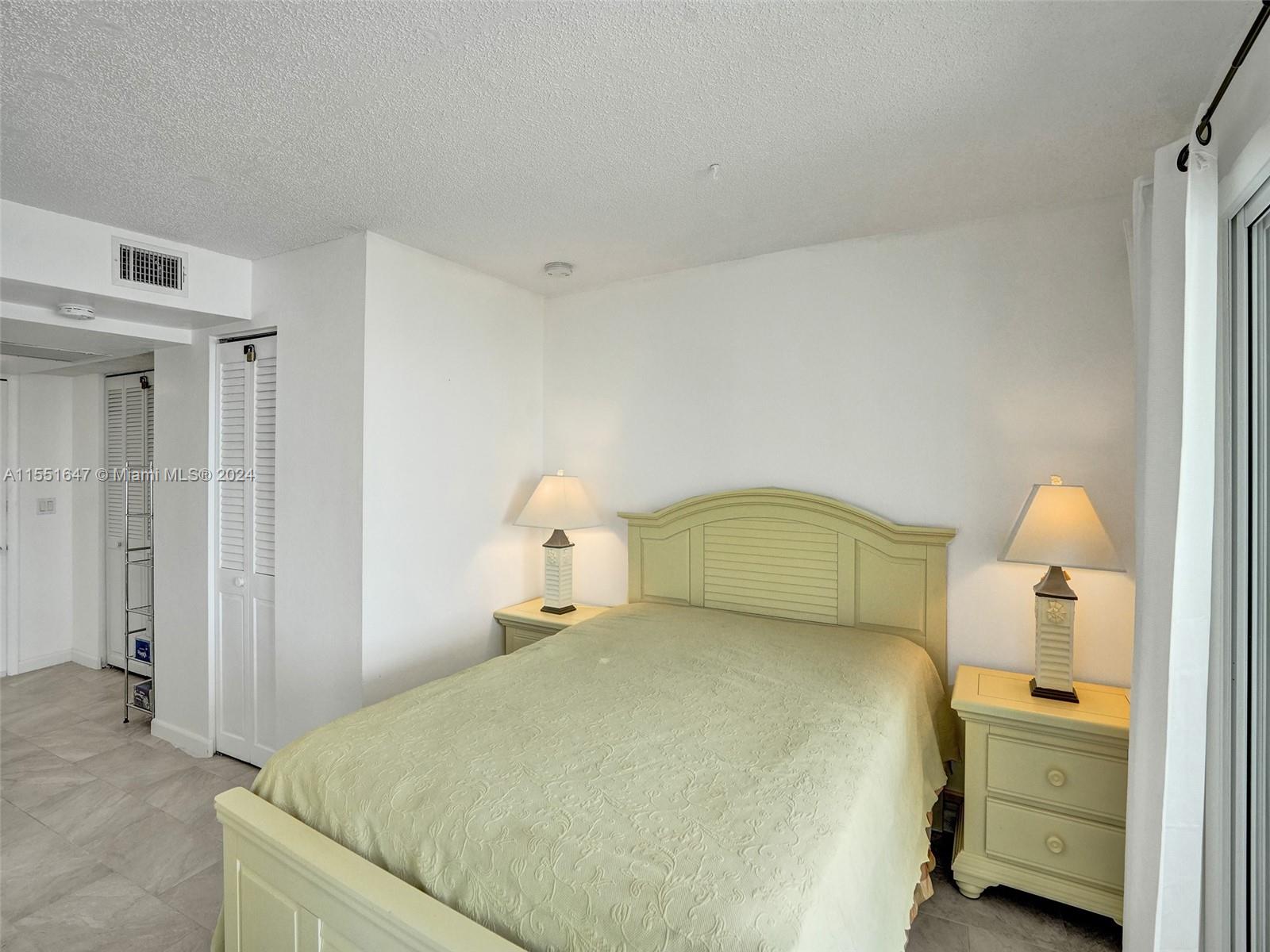 209 N Fort Lauderdale Beach Blvd 2E, Fort Lauderdale, Florida 33304, 1 Bedroom Bedrooms, ,2 BathroomsBathrooms,Residential,For Sale,209 N Fort Lauderdale Beach Blvd 2E,A11551647