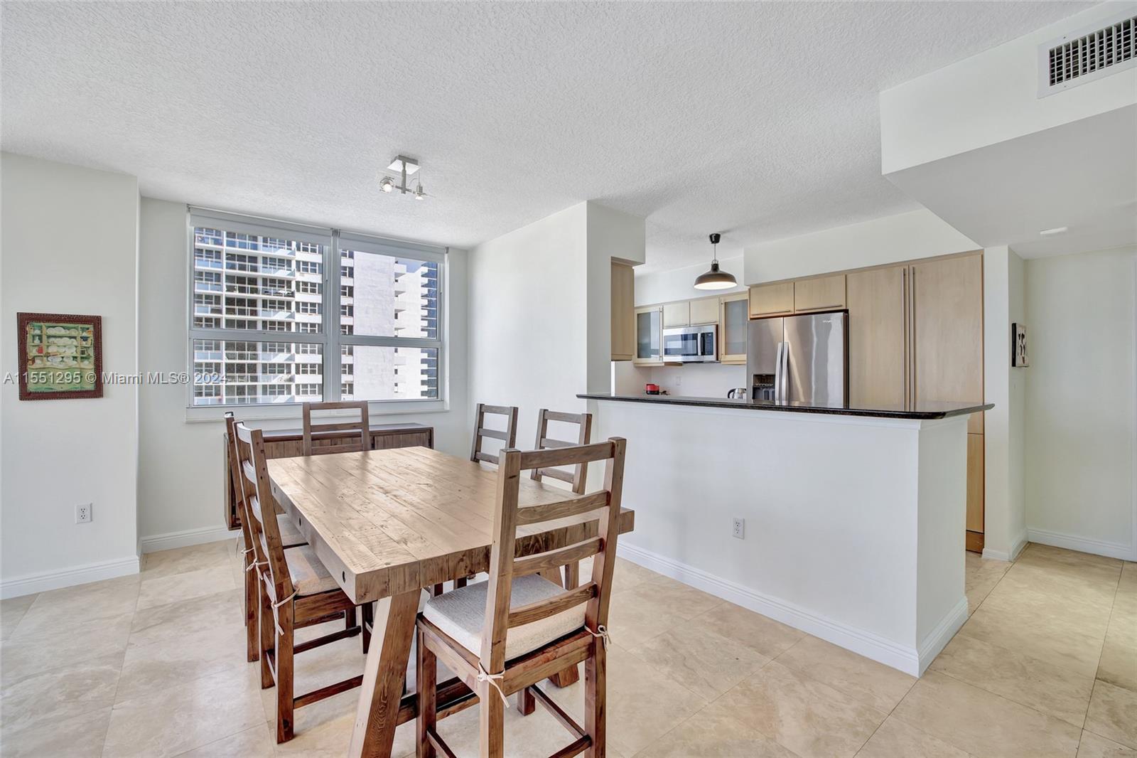 2080 S OCEAN DR 1102, Hallandale Beach, Florida 33009, 2 Bedrooms Bedrooms, ,2 BathroomsBathrooms,Residentiallease,For Rent,2080 S OCEAN DR 1102,A11551295