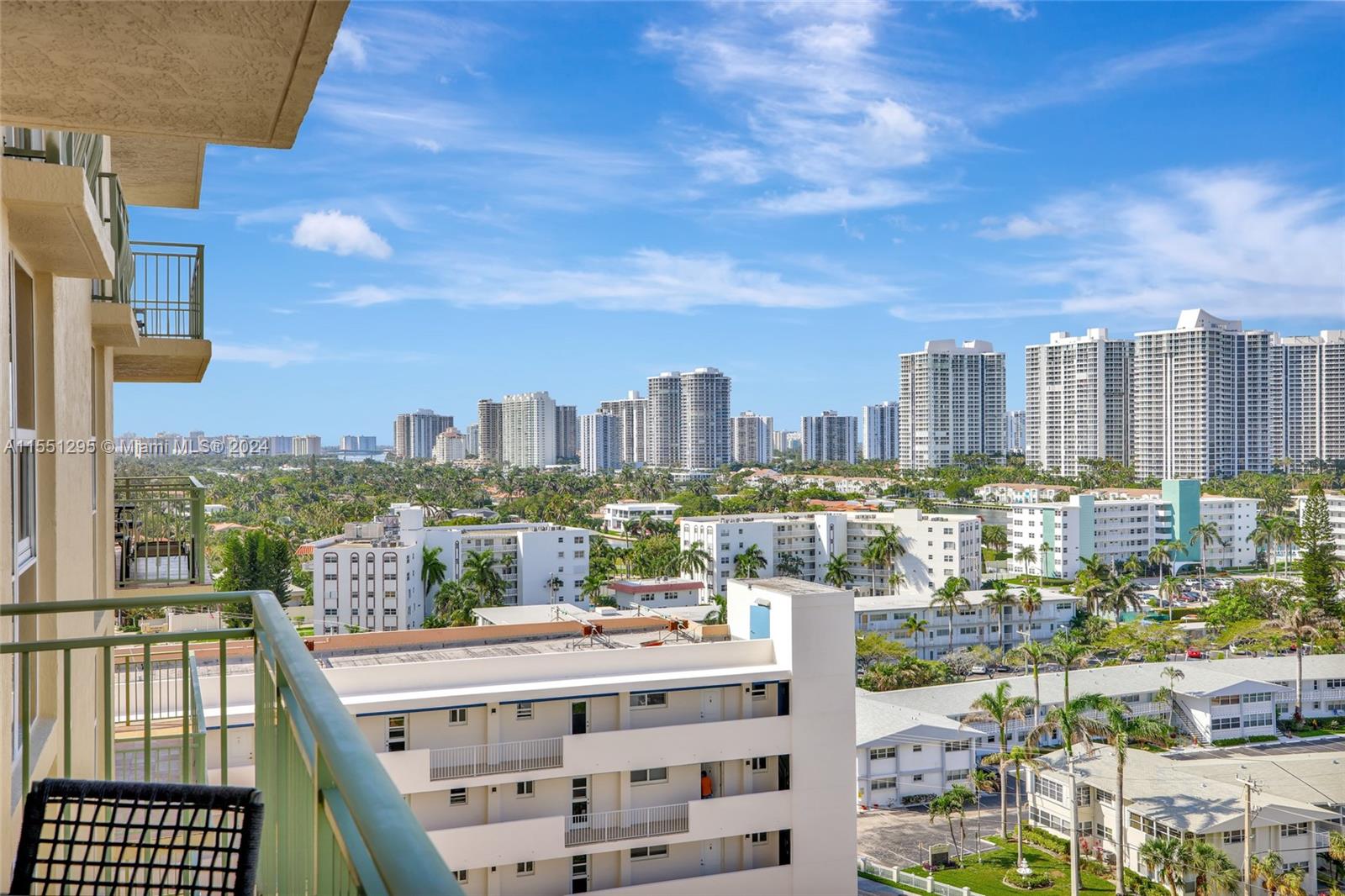 2080 S OCEAN DR 1102, Hallandale Beach, Florida 33009, 2 Bedrooms Bedrooms, ,2 BathroomsBathrooms,Residentiallease,For Rent,2080 S OCEAN DR 1102,A11551295