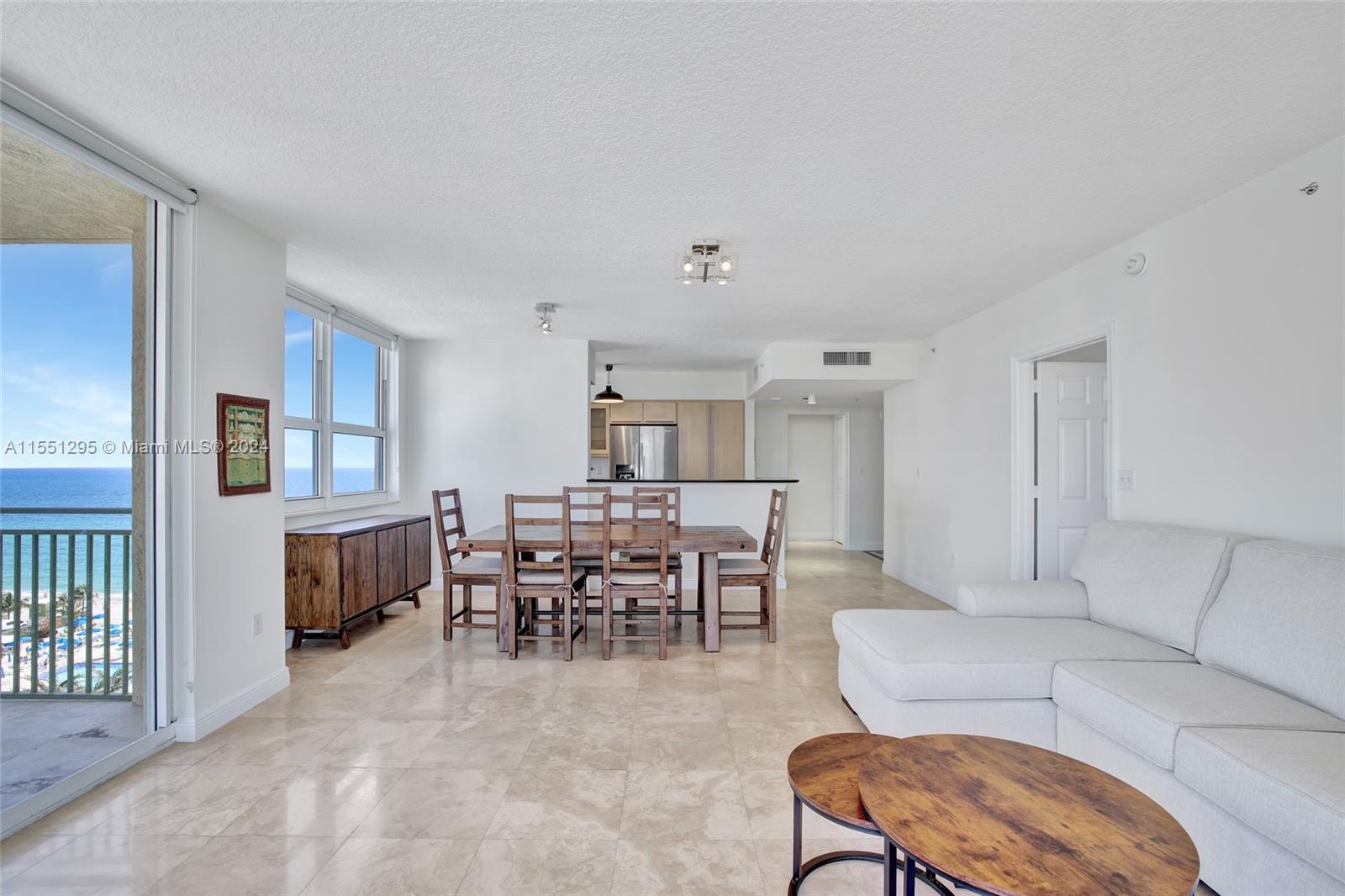 2080 S OCEAN DR 1102, Hallandale Beach, Florida 33009, 2 Bedrooms Bedrooms, ,2 BathroomsBathrooms,Residentiallease,For Rent,2080 S OCEAN DR 1102,A11551295