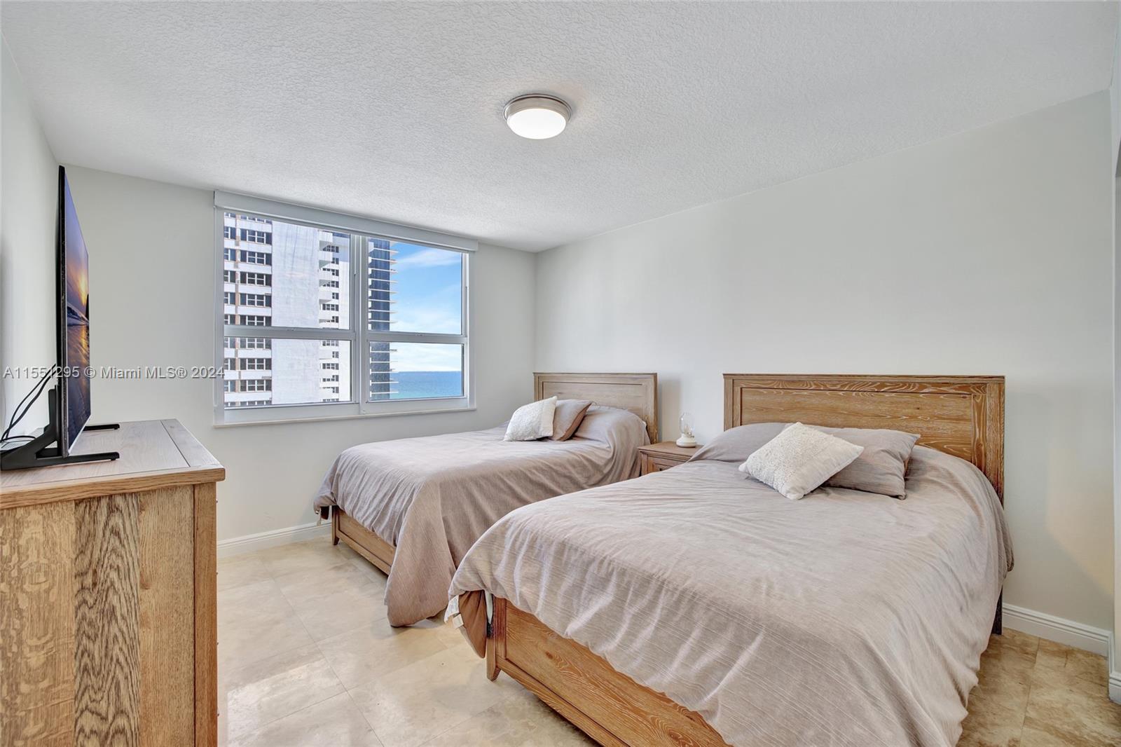 2080 S OCEAN DR 1102, Hallandale Beach, Florida 33009, 2 Bedrooms Bedrooms, ,2 BathroomsBathrooms,Residentiallease,For Rent,2080 S OCEAN DR 1102,A11551295