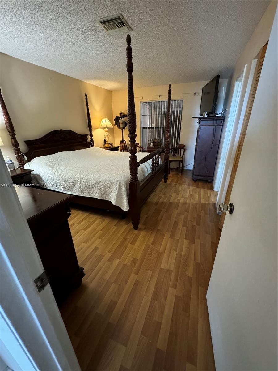 7948 Pembroke Rd 7948, Miramar, Florida 33023, 3 Bedrooms Bedrooms, ,2 BathroomsBathrooms,Residential,For Sale,7948 Pembroke Rd 7948,A11550338