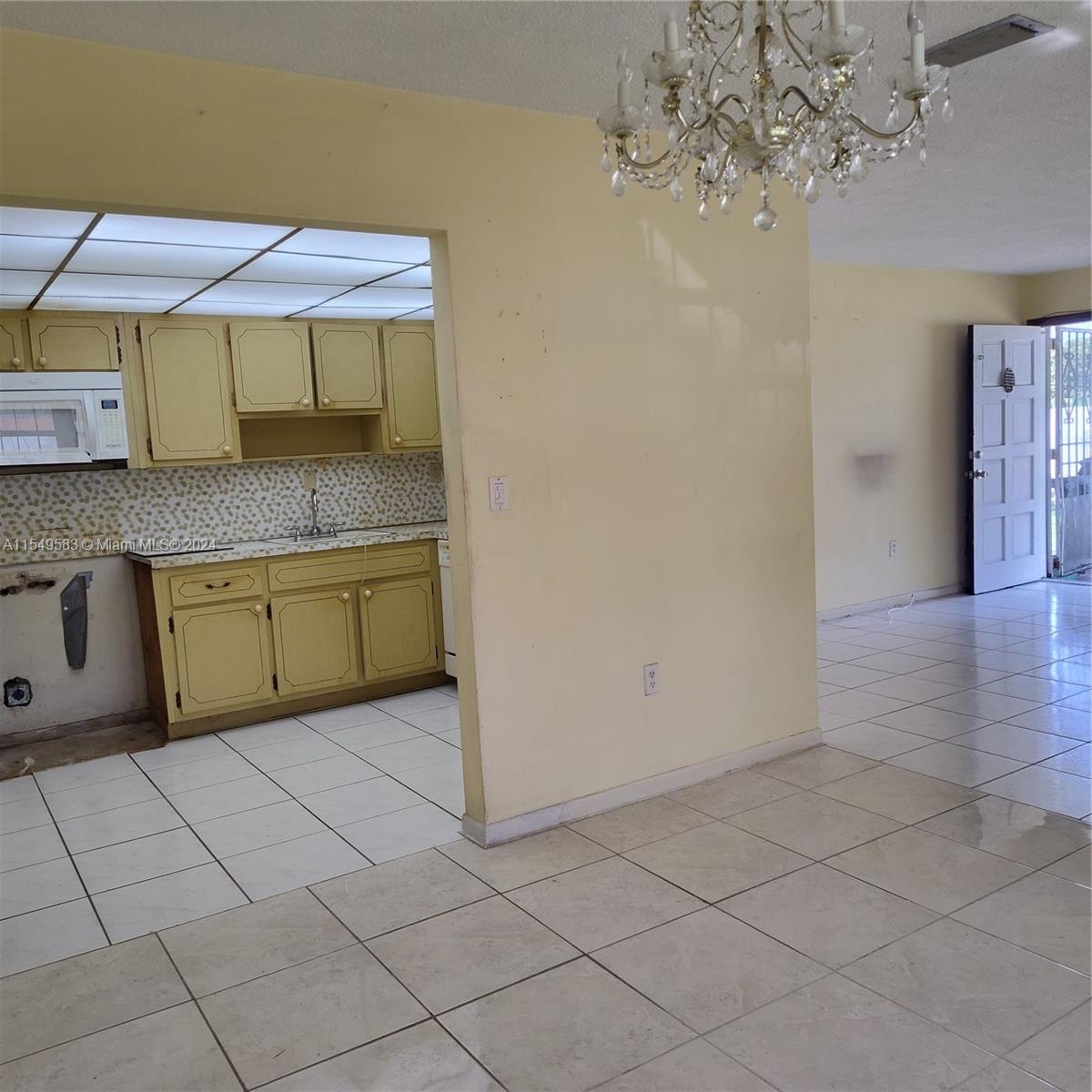 2971 166th St, Miami Gardens, FL, 33054 United States, 3 Bedrooms Bedrooms, ,2 BathroomsBathrooms,Residential,For Sale,166th St,A11549583