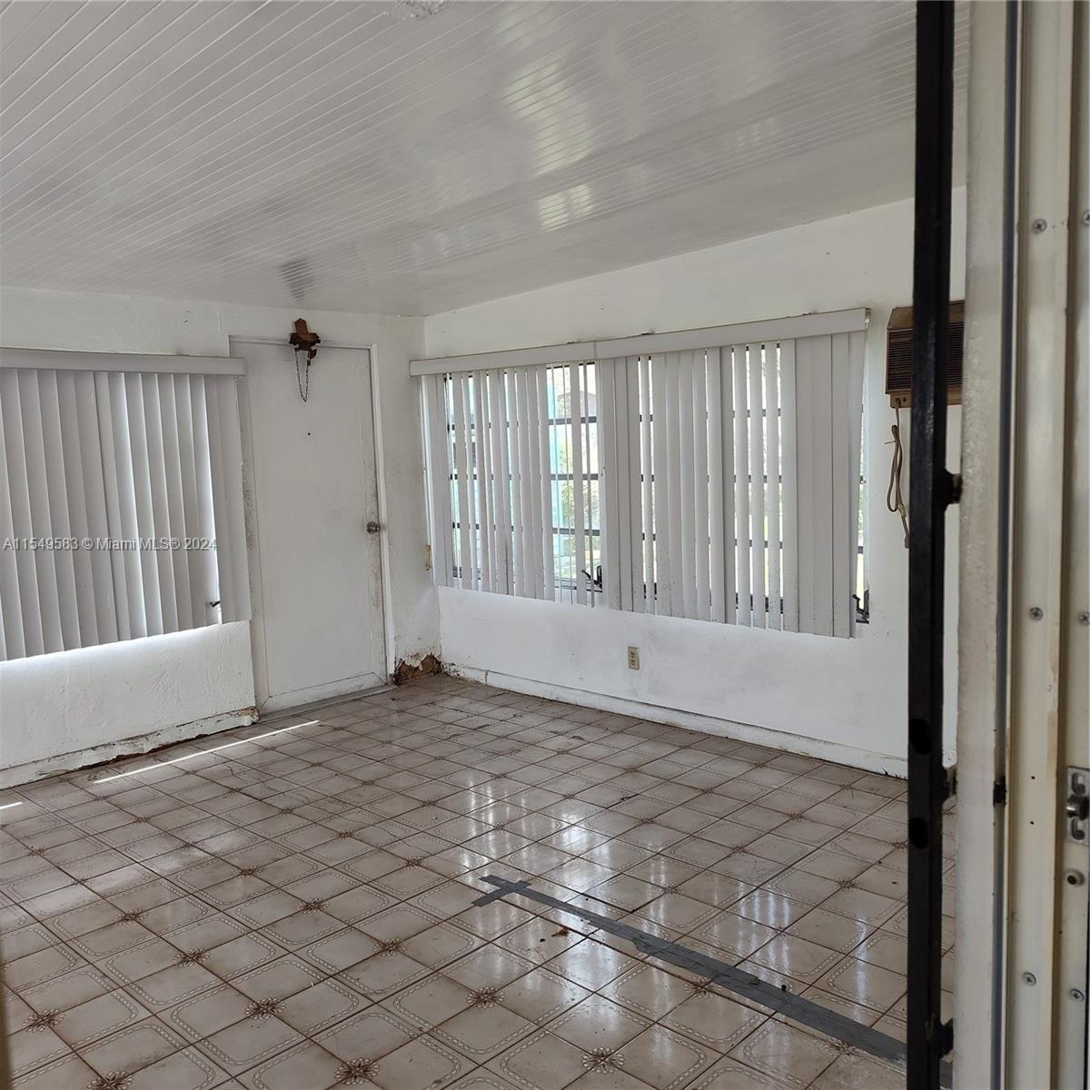 2971 166th St, Miami Gardens, FL, 33054 United States, 3 Bedrooms Bedrooms, ,2 BathroomsBathrooms,Residential,For Sale,166th St,A11549583