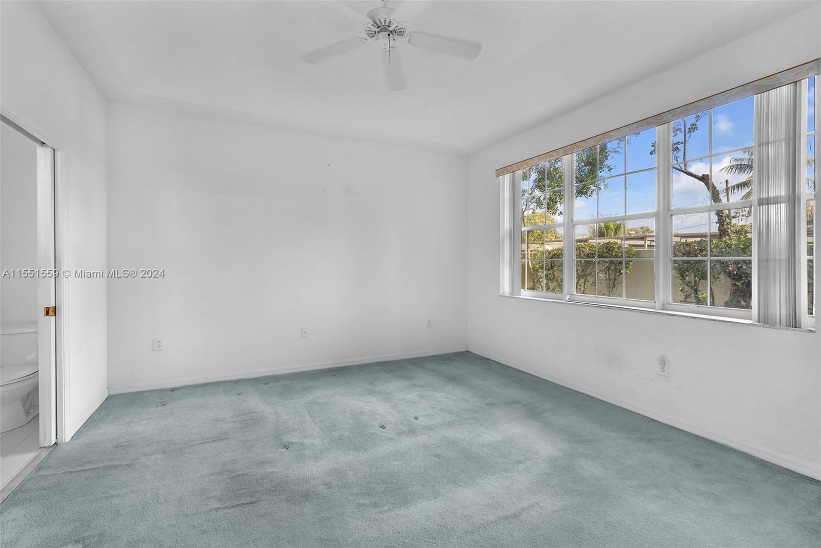 7700 Aragon Blvd Unit 1, Sunrise, FL, 33322 United States, 3 Bedrooms Bedrooms, ,2 BathroomsBathrooms,Residential,For Sale,Aragon Blvd Unit 1,A11551559
