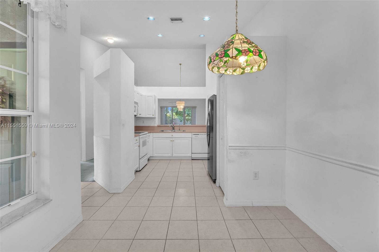 7700 Aragon Blvd Unit 1, Sunrise, FL, 33322 United States, 3 Bedrooms Bedrooms, ,2 BathroomsBathrooms,Residential,For Sale,Aragon Blvd Unit 1,A11551559