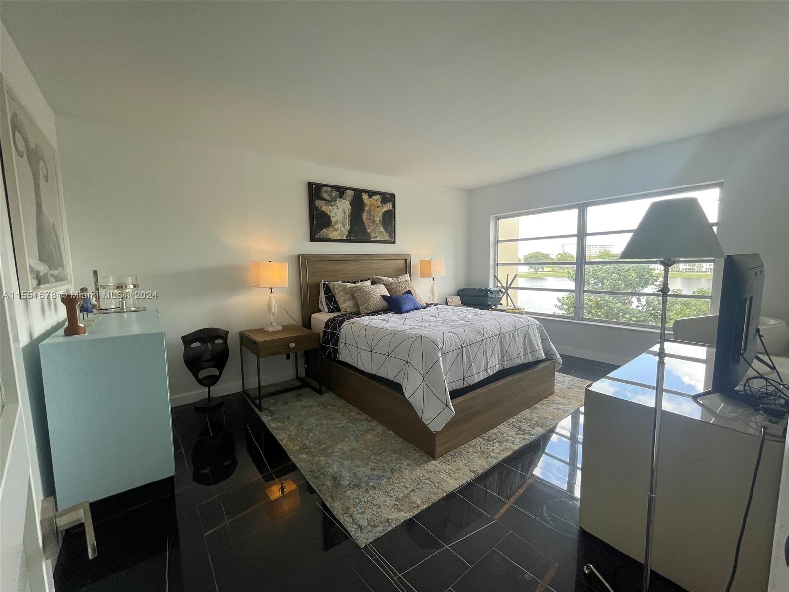 2751 Palm Aire Dr, Pompano Beach, FL, 33069 United States, 1 Bedroom Bedrooms, ,1 BathroomBathrooms,Residential,For Sale,Palm Aire Dr,A11551678