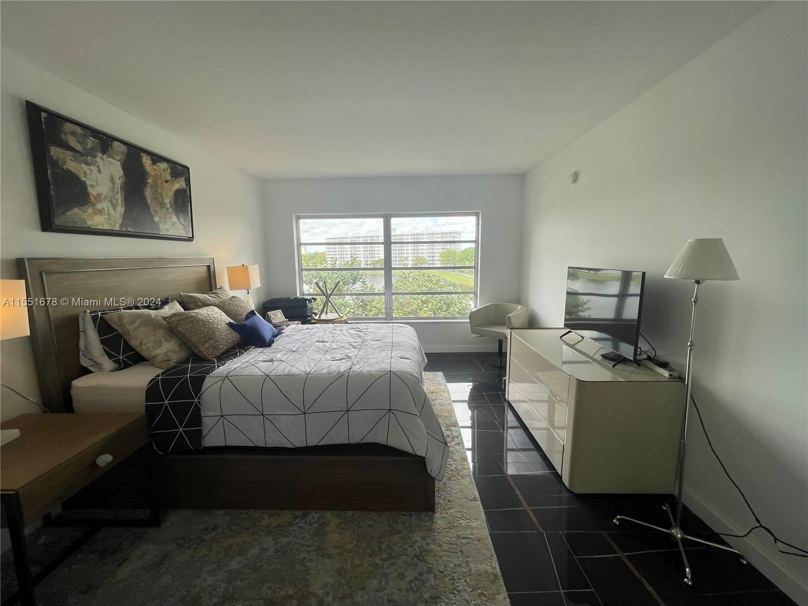 2751 Palm Aire Dr, Pompano Beach, FL, 33069 United States, 1 Bedroom Bedrooms, ,1 BathroomBathrooms,Residential,For Sale,Palm Aire Dr,A11551678